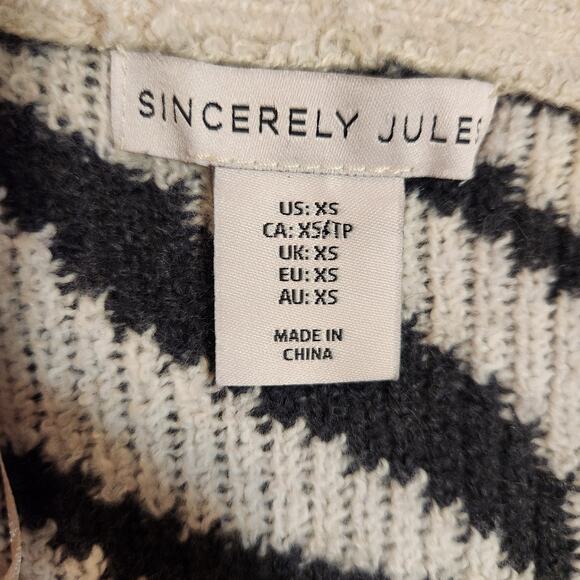 Sincerely Jules Animal Print Cardigan Sweater, size XS Zebra Print - Picture 3 of 9